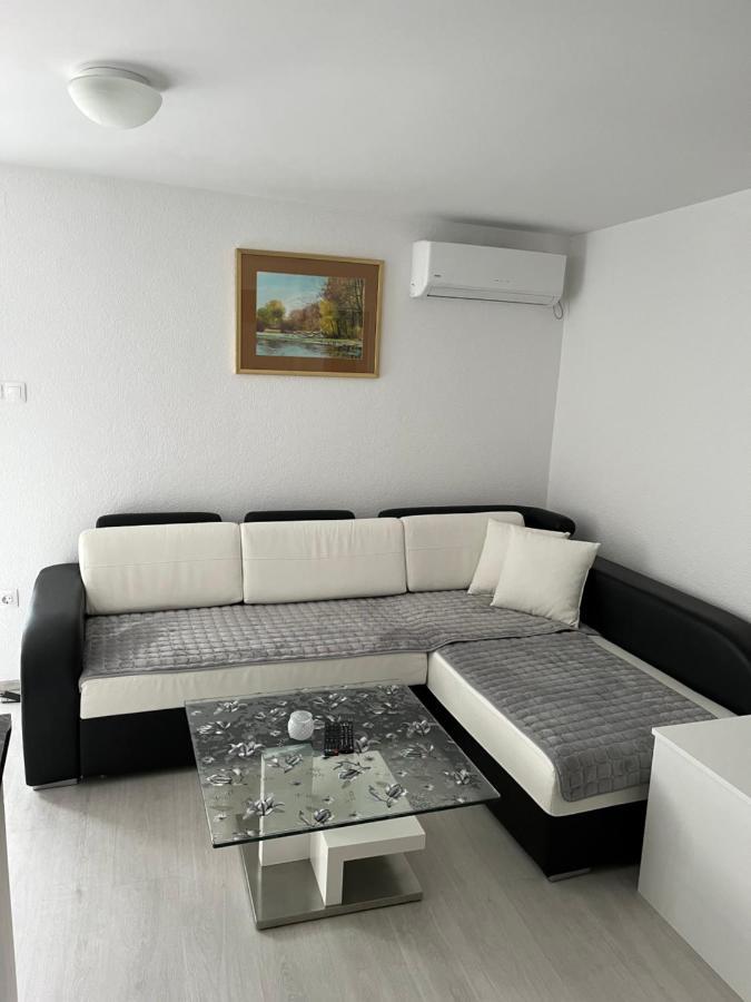Apartmani Marina Crikvenica Luaran gambar