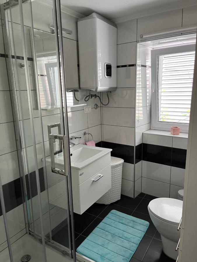 Apartmani Marina Crikvenica Luaran gambar